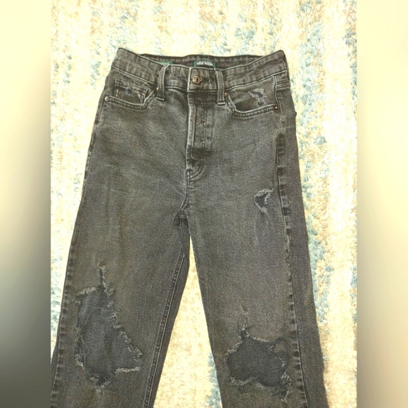 Wild Fable High Rise Black Distressed Jeans || sz 0 EUC - Picture 1 of 9